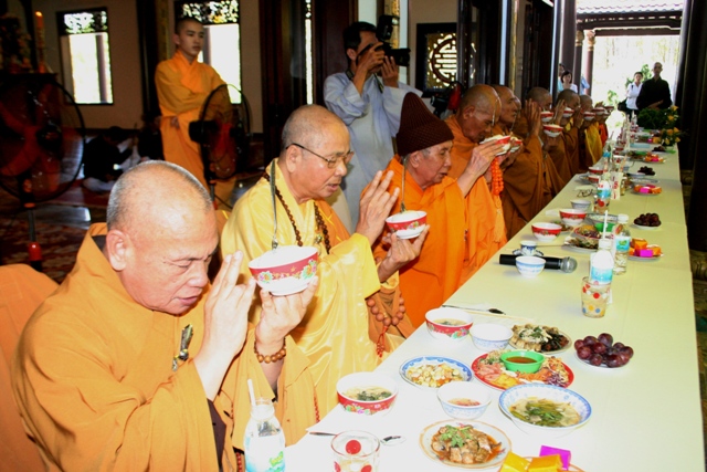 Huế: Trung ương Giáo hội tưởng niệm và cầu siêu anh linh liệt sĩ tại Thiền viện Hương Vân