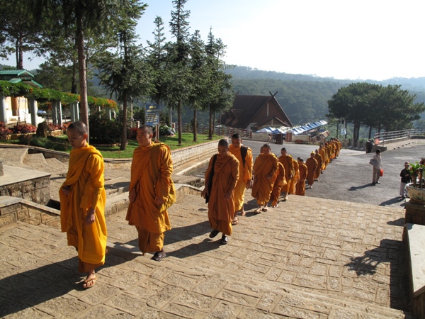 Chùm ảnh: Nét đẹp của Tăng đoàn Khất sĩ