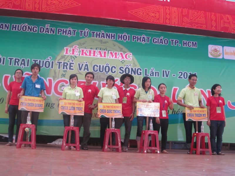 Chùm ảnh sinh hoạt vui chơi tại hội trại Tuổi trẻ &amp; Cuộc sống lần IV