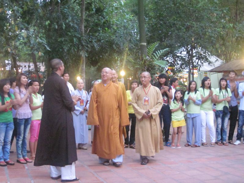 Buổi thuyết giảng của TT. Thích Thiện Bảo tại Hội trại Tuổi trẻ &amp; Cuộc sống lần IV