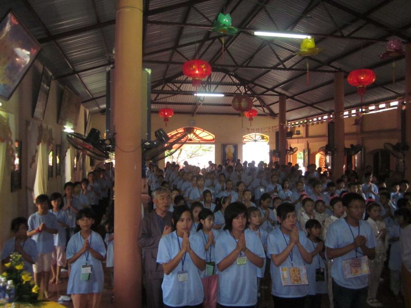 Nam Định: chùa Vấn Khẩu Phường Cửa Nam khai giảng khóa tu đạo đức cho Thanh thiếu niên