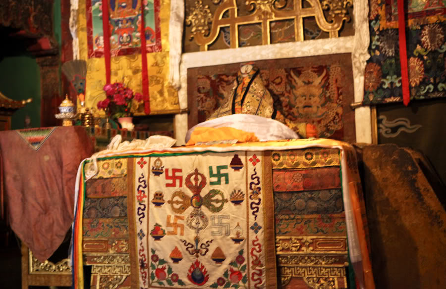 Thăm cung điện Potala - Tây Tạng