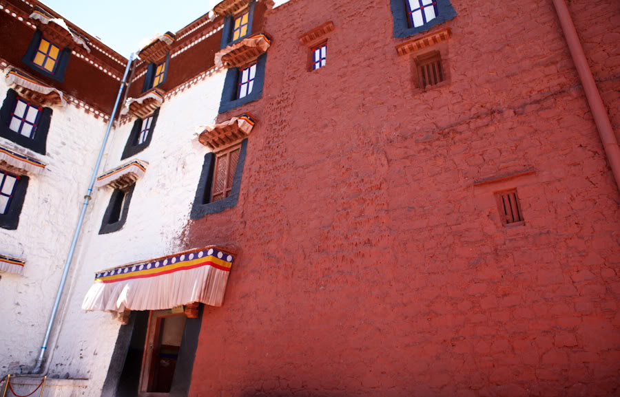 Thăm cung điện Potala - Tây Tạng