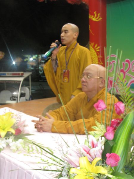 Buổi thuyết giảng của TT. Thích Thiện Bảo tại Hội trại Tuổi trẻ &amp; Cuộc sống lần IV