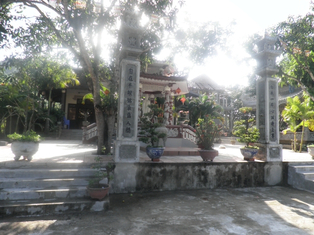 Nha Trang: Lễ cưới tại chùa Phước Trí