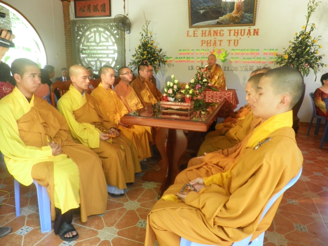 Nha Trang: Lễ cưới tại chùa Phước Trí