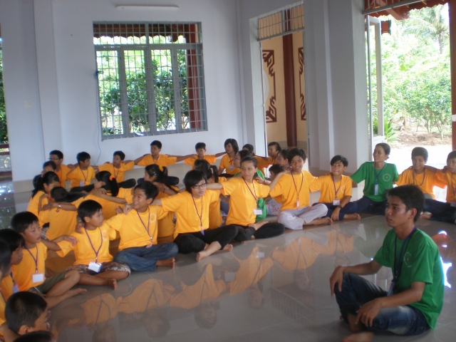 Chùm ảnh khóa tu mùa hè 2011 tại chùa Vĩnh Hưng - Long An