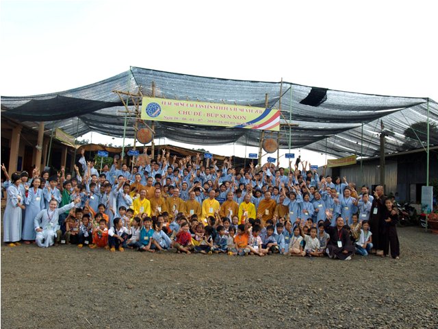 ĐăkNông: Khóa tu mùa hè 2011 long trọng khai mạc tại chùa Pháp Viên