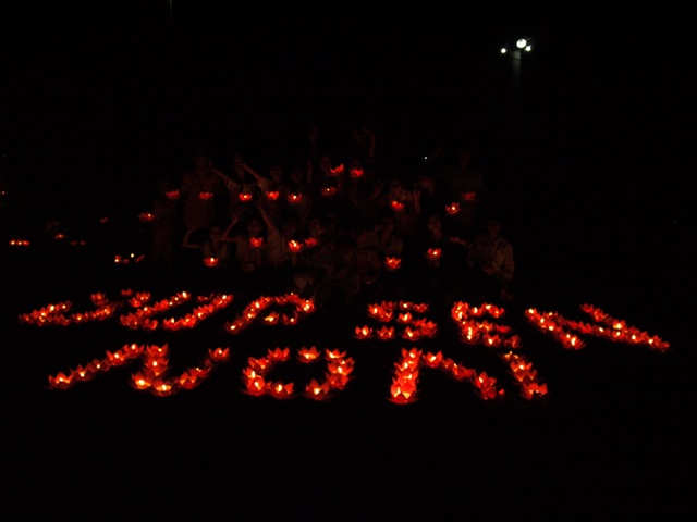 Khóa tu “Búp sen non”  với đêm nguyện cầu