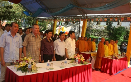 Khai mạc Đại lễ Phật Đản 2011 tại ngôi chùa phát tích Phật giáo Việt Nam