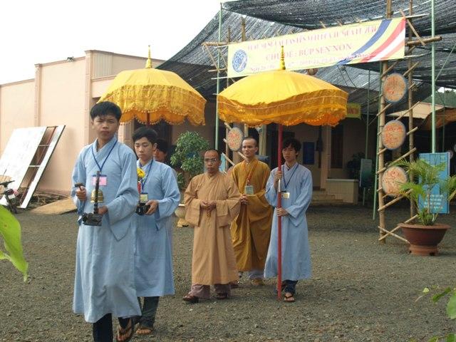 Chùm ảnh: Ngày tu thứ ba trên vùng Cao nguyên