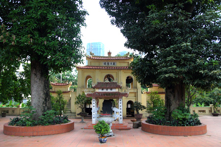Chứng tích văn hóa Thăng Long ở chùa Thánh