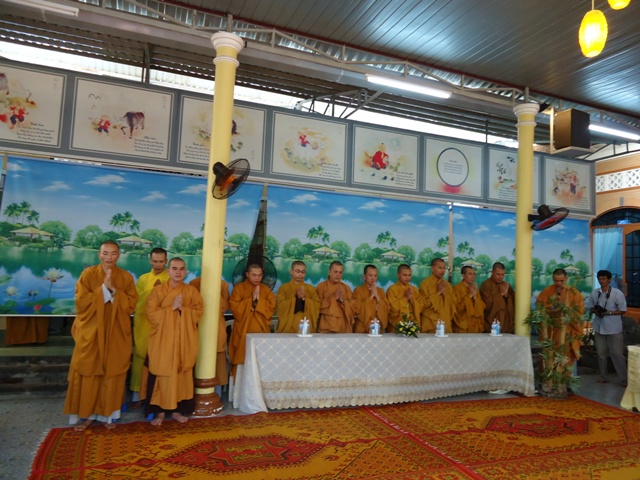 Thành phố Vũng Tàu: Chùa Vạn Phước đại lễ Vu Lan-Dâng y cúng dường