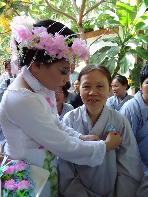 Thành phố Vũng Tàu: Chùa Vạn Phước đại lễ Vu Lan-Dâng y cúng dường