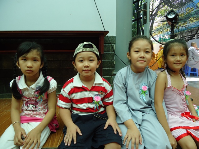 Thành phố Vũng Tàu: Chùa Vạn Phước đại lễ Vu Lan-Dâng y cúng dường