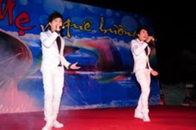 Mẹ và quê hương