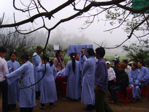 Chùa Giai Lam : Hơn 400 trăm Phật tử về   tham dự Lễ Quy Y