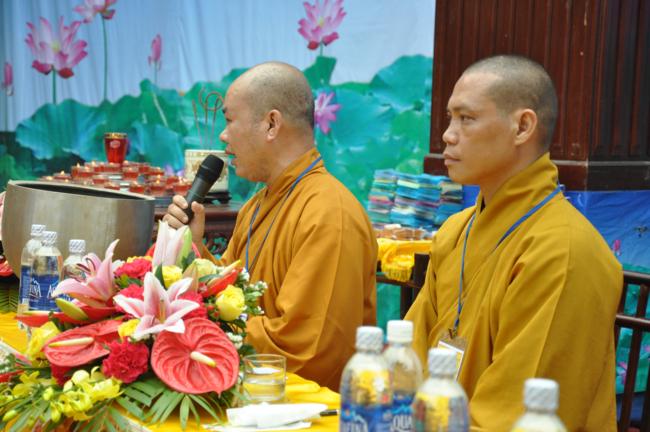 Học sinh Thủ đô được tư vấn thi ĐH tại... chùa