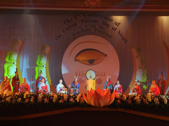 Chùm ảnh: Biểu diễn nghệ thuật chào mừng Đại lễ Vesak tại Thái Lan