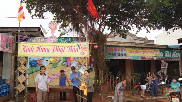 Đăk Nông: Không khí Phật đản tại huyện hội PG Đăk R’lấp