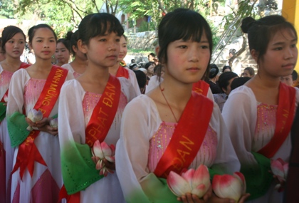 Khai mạc Đại lễ Phật Đản 2011 tại ngôi chùa phát tích Phật giáo Việt Nam