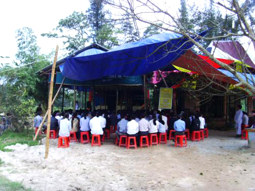 Chùa Giai Lam : Hơn 400 trăm Phật tử về   tham dự Lễ Quy Y