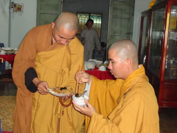 Hóc môn: Chùa Linh Sơn long trọng tổ chức lễ húy nhựt ân sư