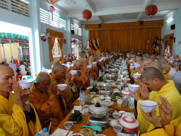 Hóc môn: Chùa Linh Sơn long trọng tổ chức lễ húy nhựt ân sư
