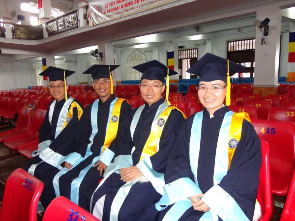 Học viện PGVN diễn tập lễ cấp phát văn bằng cử nhân Phật học khóa VII