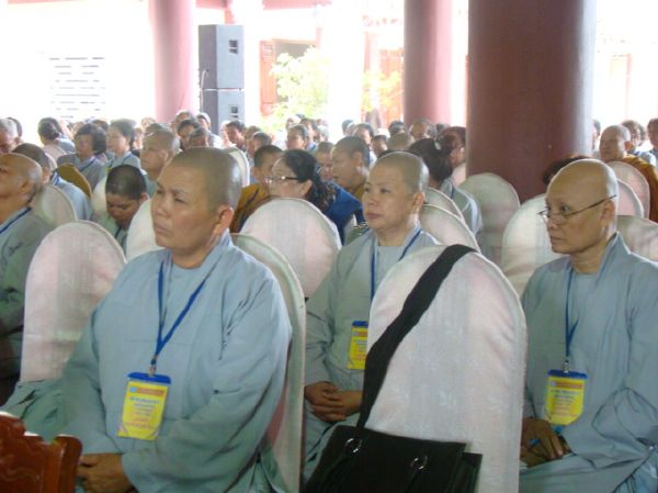 Hội thảo hướng dẫn Phật tử toàn quốc với những giờ sôi nổi trình bày tham luận và phát biểu góp ý