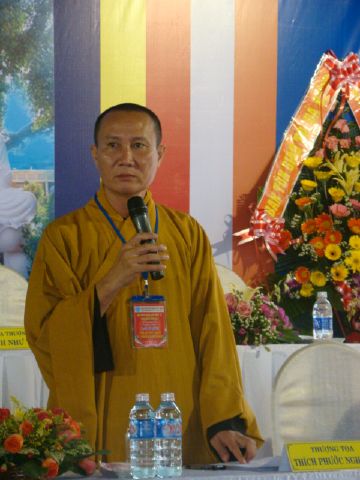Chùm ảnh Nghị quyết Hội thảo hướng dẫn Phật tử toàn quốc năm 2011 tại TP. Đà Nẵng