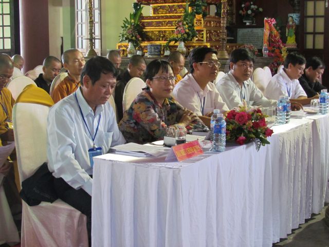 Chùm ảnh Nghị quyết Hội thảo hướng dẫn Phật tử toàn quốc năm 2011 tại TP. Đà Nẵng