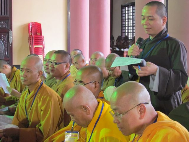 Chùm ảnh Nghị quyết Hội thảo hướng dẫn Phật tử toàn quốc năm 2011 tại TP. Đà Nẵng