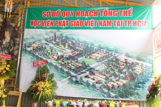 BÌNH CHÁNH: Rộn ràng không khí trước phút lễ đặt đá xây dựng Học viện mới tại TP.HCM