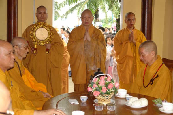 Lễ Thượng Bảng Chùa Quốc Ân Khải Tường - An Vị Tôn Tượng Phật Ngọc