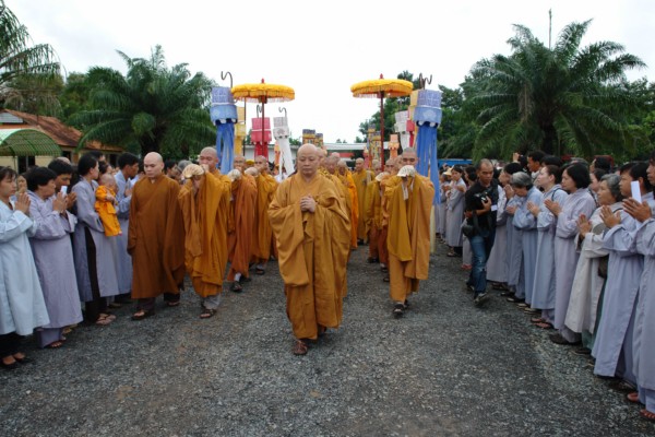 Lễ Thượng Bảng Chùa Quốc Ân Khải Tường - An Vị Tôn Tượng Phật Ngọc