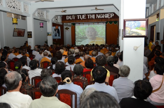 Công chiếu phim về Trưởng lão HT Thích Minh Châu