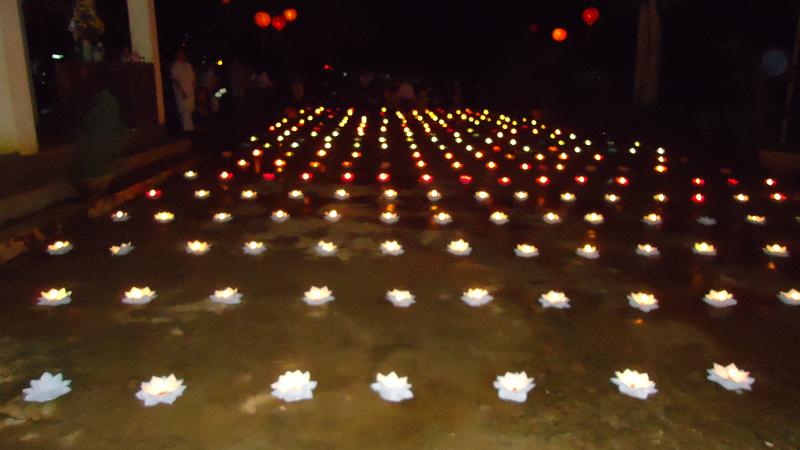 Đăk Nông: Lễ hội hoa đăng vía Đức Quán Thế Âm tại chùa Phước Điền