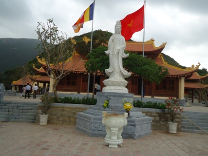 Thăm chùa Vân Sơn – ngôi chùa duy nhất trên Côn Đảo