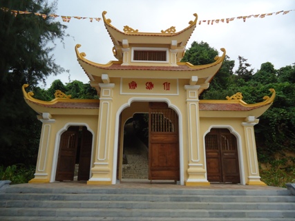 Thăm chùa Vân Sơn – ngôi chùa duy nhất trên Côn Đảo