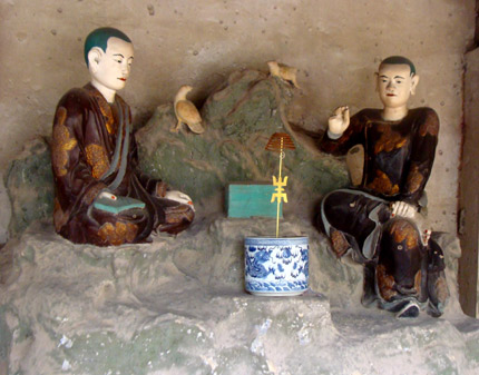 100 pho tượng đất ở chùa Nôm đã 1.000 năm không hỏng?