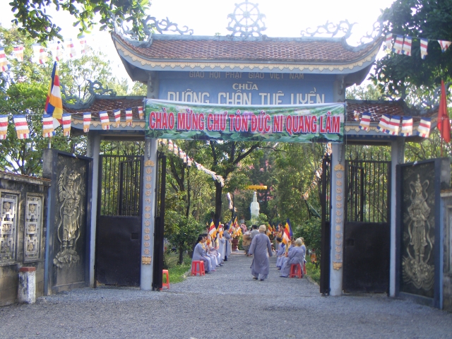 Họp mặt tổng kết công tác Phật sự 2011 - Phân ban Đặc trách Ni giới Trung ương