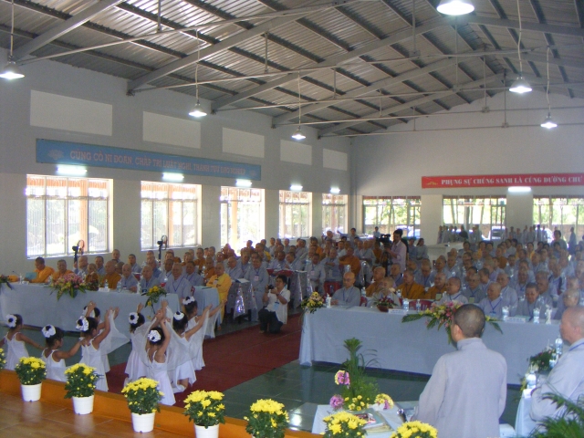 Họp mặt tổng kết công tác Phật sự 2011 - Phân ban Đặc trách Ni giới Trung ương