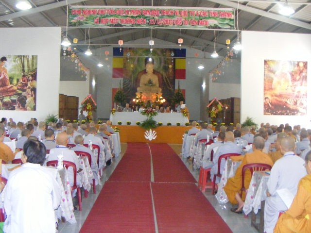 Họp mặt tổng kết công tác Phật sự 2011 - Phân ban Đặc trách Ni giới Trung ương