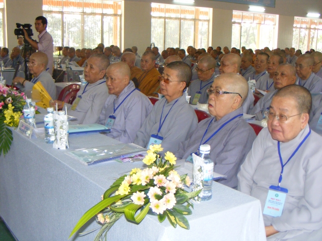 Họp mặt tổng kết công tác Phật sự 2011 - Phân ban Đặc trách Ni giới Trung ương