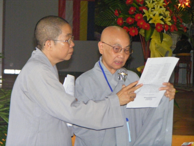 Họp mặt tổng kết công tác Phật sự 2011 - Phân ban Đặc trách Ni giới Trung ương