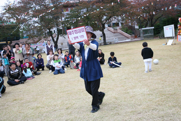 Sinh hoạt văn nghệ, văn hoá thể thao tại Hoằng Pháp Tự, Hàn Quốc