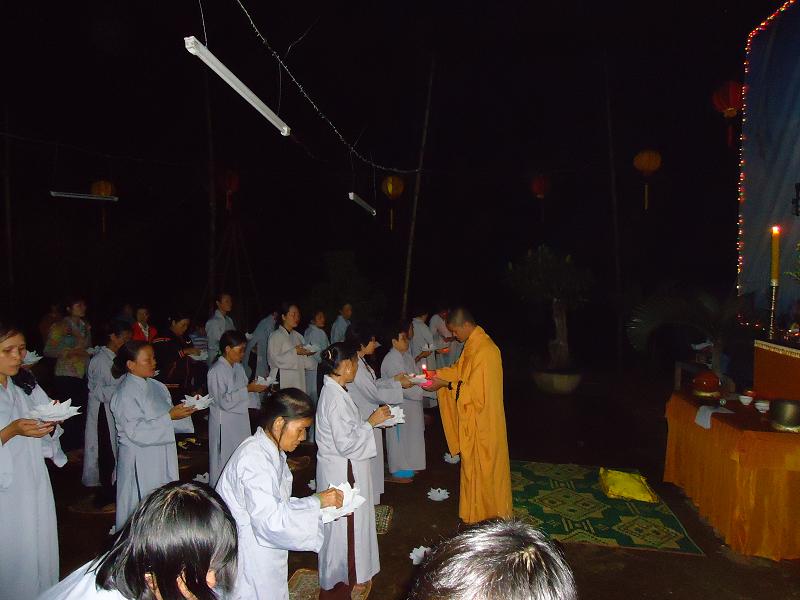 Đăk Nông: Lễ hội hoa đăng vía Đức Quán Thế Âm tại chùa Phước Điền