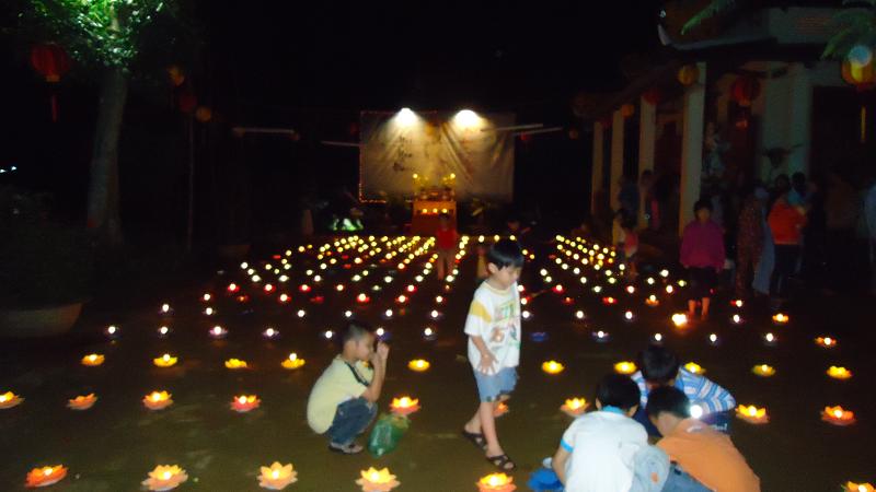 Đăk Nông: Lễ hội hoa đăng vía Đức Quán Thế Âm tại chùa Phước Điền