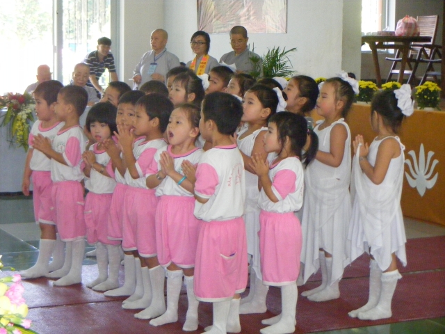 Họp mặt tổng kết công tác Phật sự 2011 - Phân ban Đặc trách Ni giới Trung ương